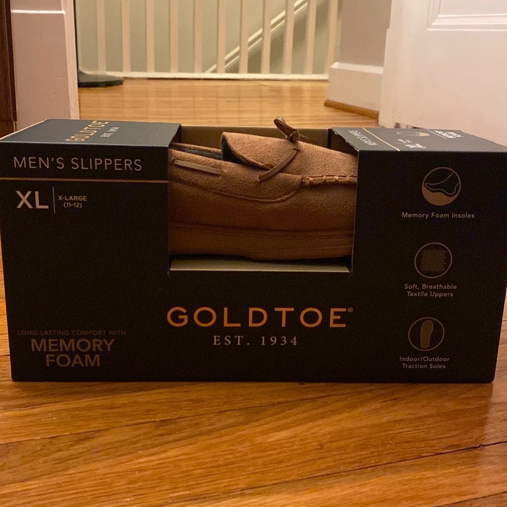 Gold toe men’s slippers - size XL